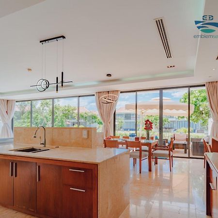 Emblem Sea 4 Bedroom Villas دا نانغ المظهر الخارجي الصورة