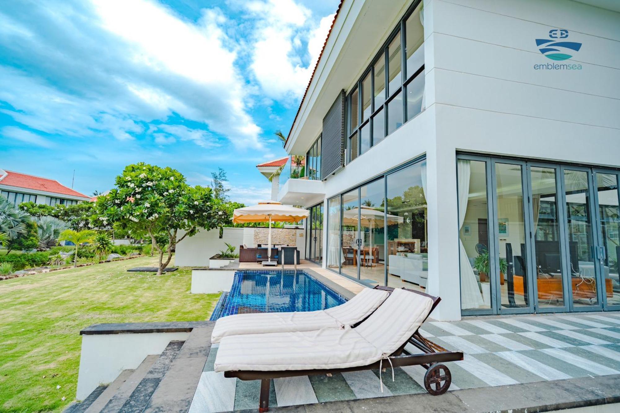 Emblem Sea 4 Bedroom Villas دا نانغ المظهر الخارجي الصورة